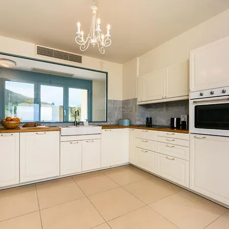 Villa Alessia *